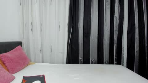 Snapshot of megancherrly chatting on 03-11-26, 09:54 megancherrly online show from 03-11-26, 09:54