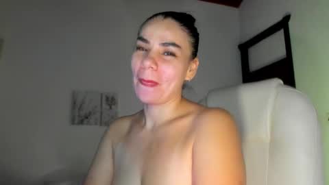 Megan M online show from 02-01-25, 04:03