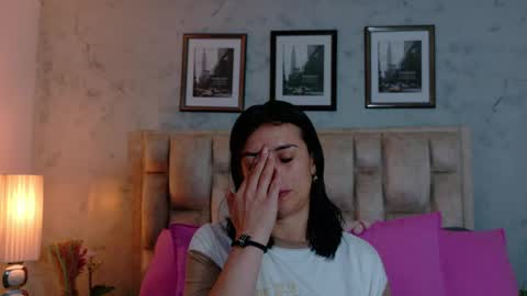 meganfennix online show from 05-29-26, 11:52