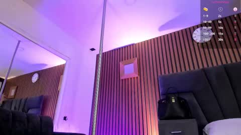 Snapshot of meganfoxxi_ chatting on 03-11-26, 09:32 MeganFOXXI online show from 03-11-26, 09:32