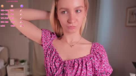 Elly online show from 06-06-26, 12:54