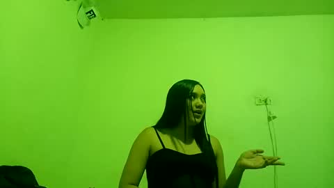 Snapshot of meganhot2004 chatting on 02-23-25, 08:49 meganhot2004 online show from 02-23-25, 08:49