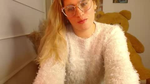 MEGAN online show from 01-16-25, 11:06