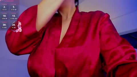 Snapshot of meganmyerss_ chatting on 10-16-25, 08:54 meganmyerss_ online show from 10-16-25, 08:54
