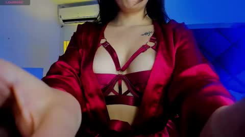 Snapshot of meganmyerss_ chatting on 10-18-25, 08:20 meganmyerss_ online show from 10-18-25, 08:20