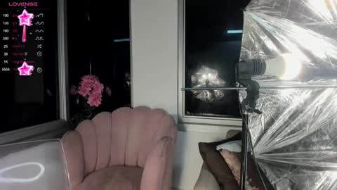 Mara online show from 12-20-24, 10:27