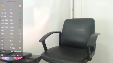 i am megan seduce me and lets fulfill all our naughty thoughts boss. model indepent online show from 01-28-25, 02:10