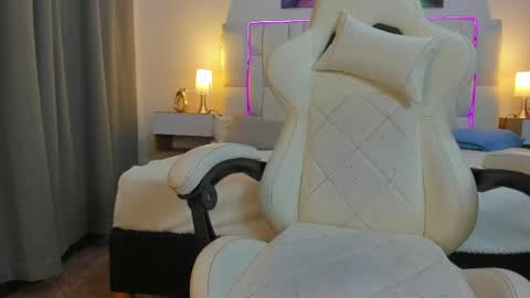 Megan Queen online show from 05-29-26, 12:47