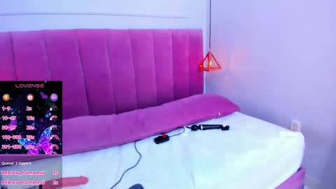 Megan  online show from 03-11-25, 02:10