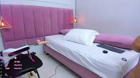 Megan  online show from 04-01-26, 07:55