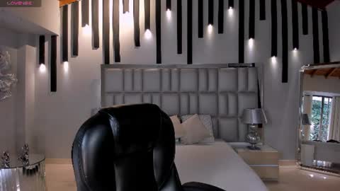 Snapshot of meganscottx chatting on 06-10-26, 12:26 Megan online show from 06-10-26, 12:26