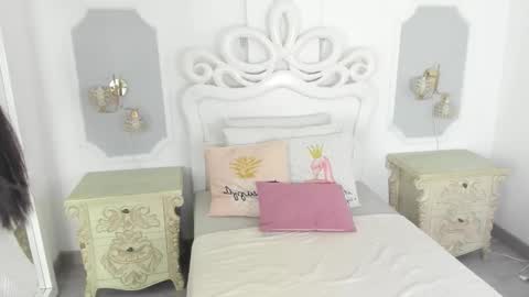 Megan online show from 11-12-25, 12:05