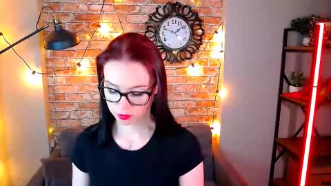 Snapshot of meganstones chatting on 10-03-25, 01:52 Megan online show from 10-03-25, 01:52