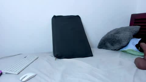 megansweetcome online show from 04-09-26, 08:14