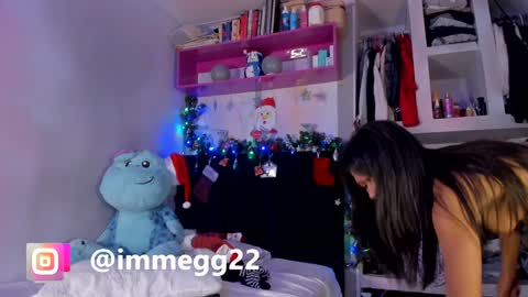 Snapshot of meganthompsonn chatting on 12-07-24, 09:17 Megan online show from 12-07-24, 09:17
