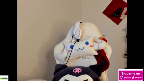 Snapshot of meganthompsonn chatting on 11-30-25, 08:24 Megan online show from 11-30-25, 08:24