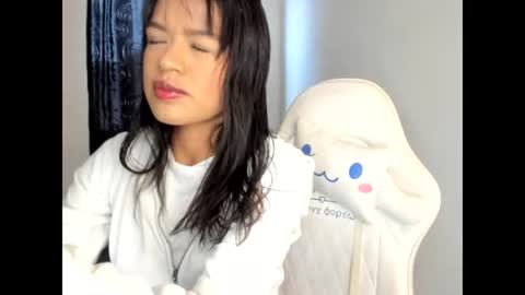 Megan online show from 06-19-26, 12:20