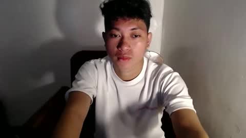 Snapshot of meganxox_1 chatting on 01-07-26, 03:42 meganxox_1 online show from 01-07-26, 03:42