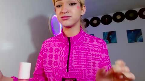 meghan_devil_ online show from 02-19-26, 07:26