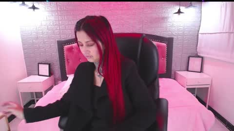 Meghan online show from 12-31-24, 03:34