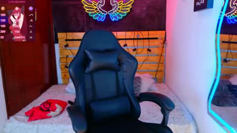 Meghan online show from 04-10-26, 03:01