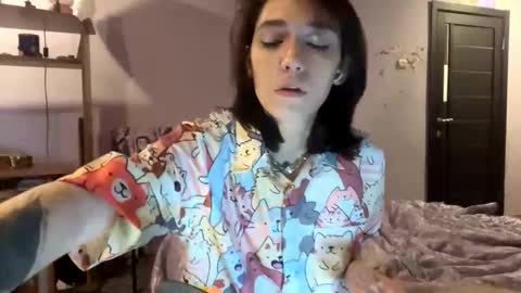 Megan online show from 11-29-25, 12:08