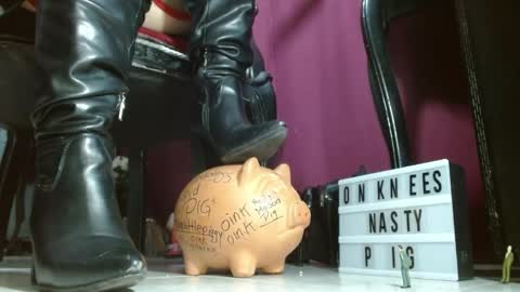 Goddess Sara online show from 05-16-26, 08:18