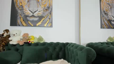 Snapshot of megpalmer chatting on 05-01-26, 10:09 megpalmer online show from 05-01-26, 10:09