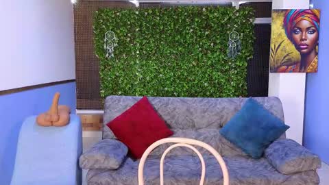 Mei online show from 11-23-25, 11:43