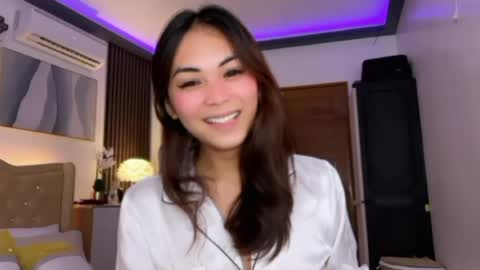 meiluxe online show from 06-18-26, 01:37