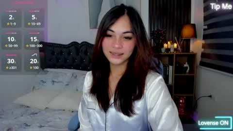 meiluxe online show from 07-17-26, 10:55
