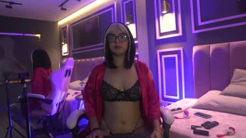 Snapshot of mekari_doll chatting on 02-21-26, 09:27 Mekari . online show from 02-21-26, 09:27