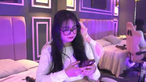 Mekari . online show from 04-17-26, 07:17