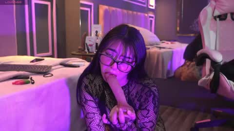 Mekari . online show from 04-18-26, 07:58