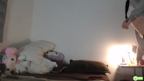 Snapshot of meko_hzu chatting on 02-09-25, 02:28 WETWATERMELL online show from 02-09-25, 02:28