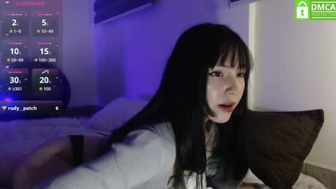 Snapshot of meko_hzu chatting on 09-17-25, 03:08 WETWATERMELL online show from 09-17-25, 03:08