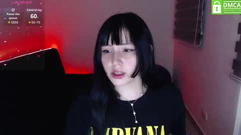 Snapshot of meko_hzu chatting on 11-21-25, 02:32 WETWATERMELL online show from 11-21-25, 02:32