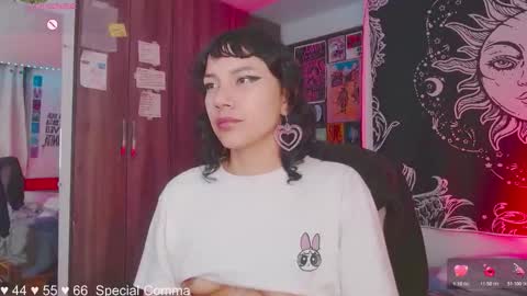 Melissa  -  -  Please help me to reach 100 thumbs up online show from 11-10-25, 03:16