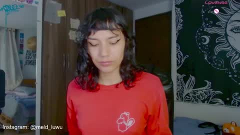 Melissa  -  -  Please help me to reach 100 thumbs up online show from 04-01-26, 01:28