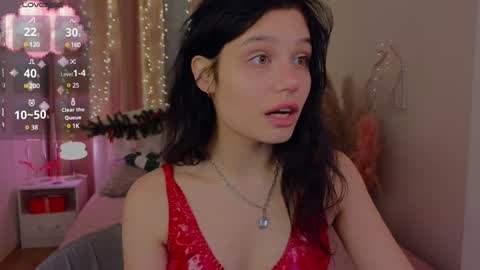 Snapshot of melan1e_ chatting on 12-26-24, 07:16 mel online show from 12-26-24, 07:16