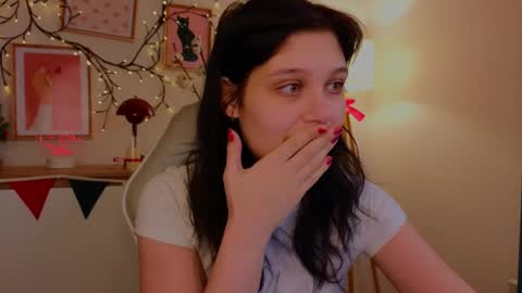Snapshot of melan1e_ chatting on 01-03-25, 10:51 mel online show from 01-03-25, 10:51