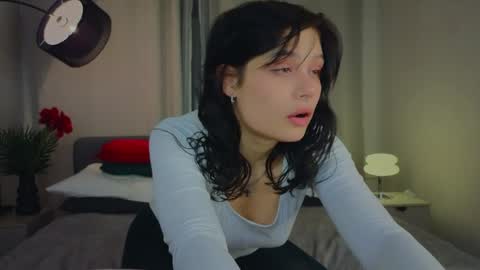 Snapshot of melan1e_ chatting on 01-19-25, 06:43 mel online show from 01-19-25, 06:43