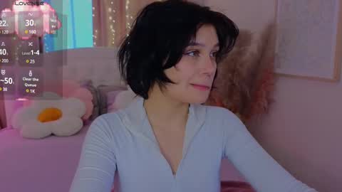 Snapshot of melan1e_ chatting on 02-16-25, 02:43 mel online show from 02-16-25, 02:43