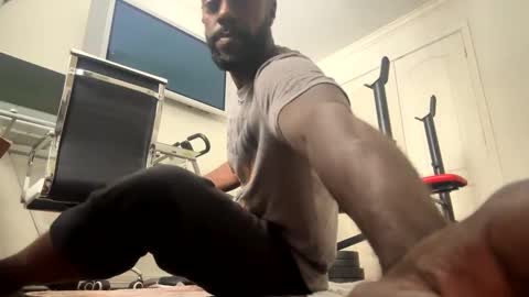 Snapshot of melaneight chatting on 01-21-25, 05:51 melaneight online show from 01-21-25, 05:51