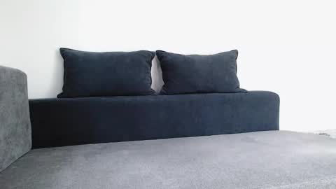 Snapshot of melani_a chatting on 09-15-25, 10:48 Melania online show from 09-15-25, 10:48