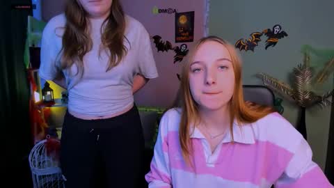 melani_bumm online show from 10-27-25, 01:26