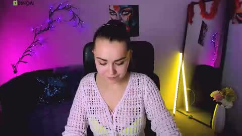 melani_bumm online show from 12-04-25, 01:31
