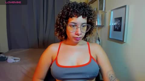 melani online show from 06-11-26, 12:43