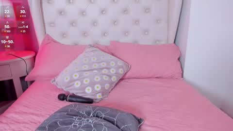 Melanie online show from 02-11-25, 02:46