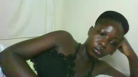 melanie_bae1 online show from 05-10-26, 03:28